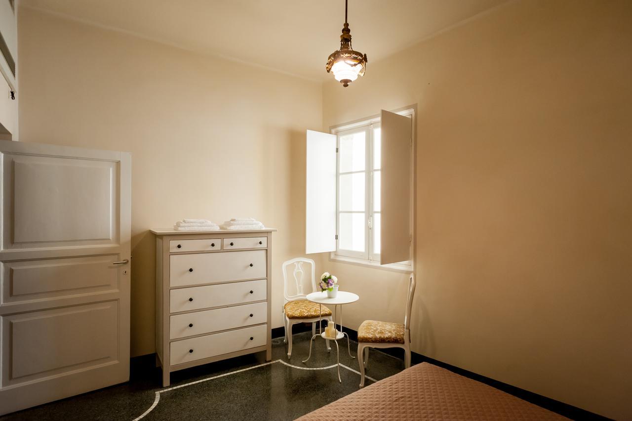 Old Rooms&apartments * Genua